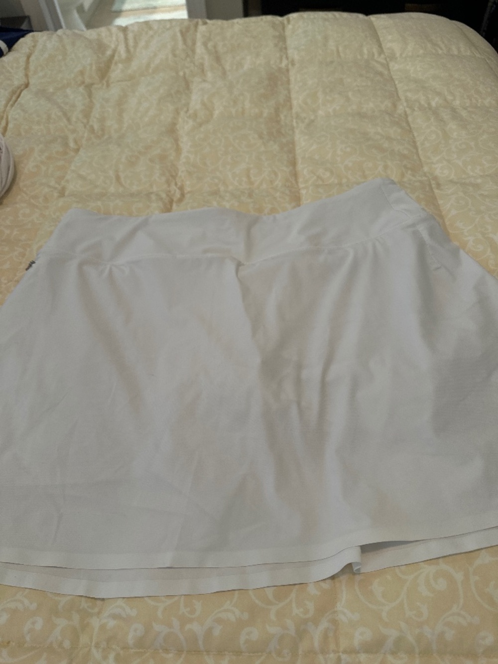 Greyson skort